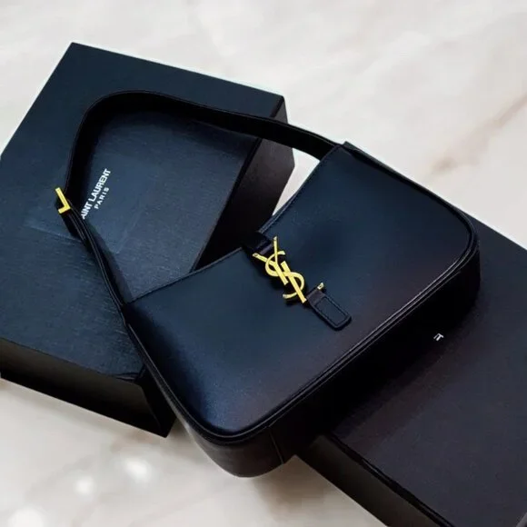 YSL HOBO BAG IN SMOOTH LEATHER NOIR - Picture 3 of 7